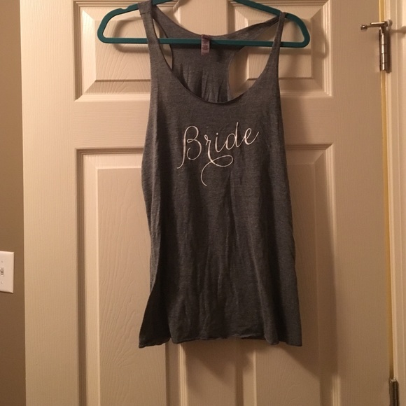 Grey bride tank