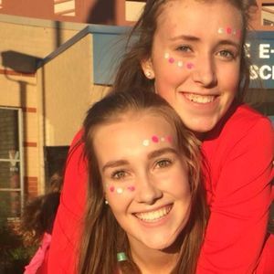 Meet your Posher, Leah