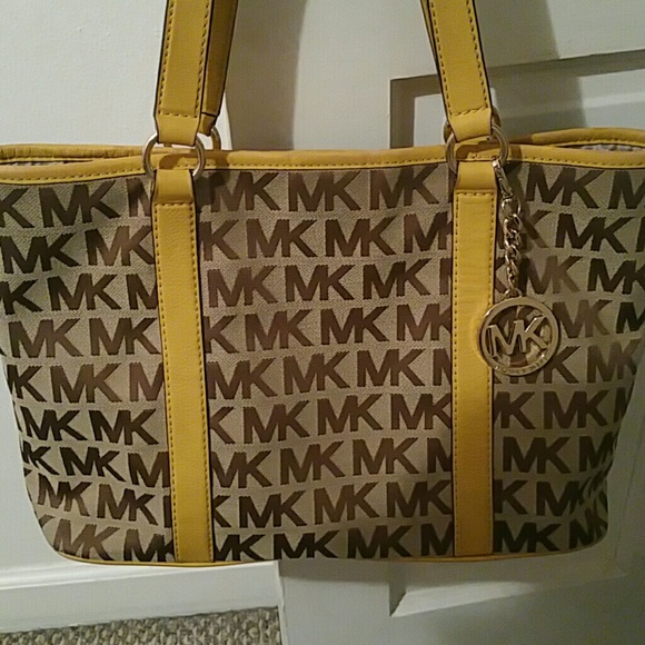 Michael Kors Large tote Authentic