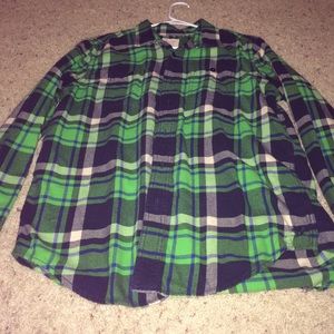 Men's plaid flannel button down