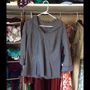 Harrison top in grey by Laura Brynes.