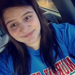 Meet your Posher, Hailee