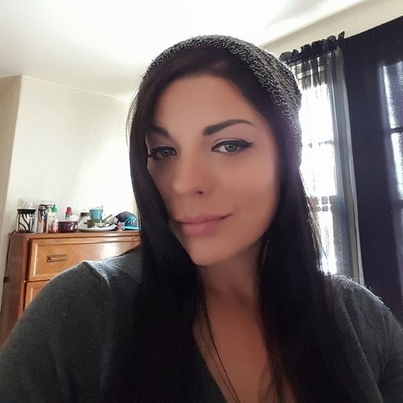 Meet your Posher, Dawn