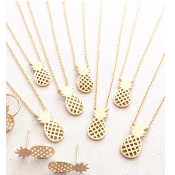 • Pineapple Necklaces • - Picture 3 of 3
