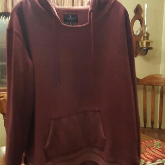 Burgundy American Eagle pullover