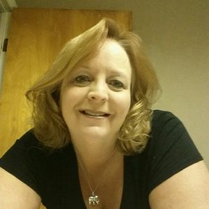 Meet your Posher, Rhonda