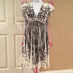 LACE BACK DRESS