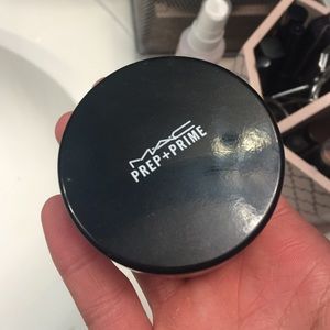 Mac prep and prime translucent setting powder