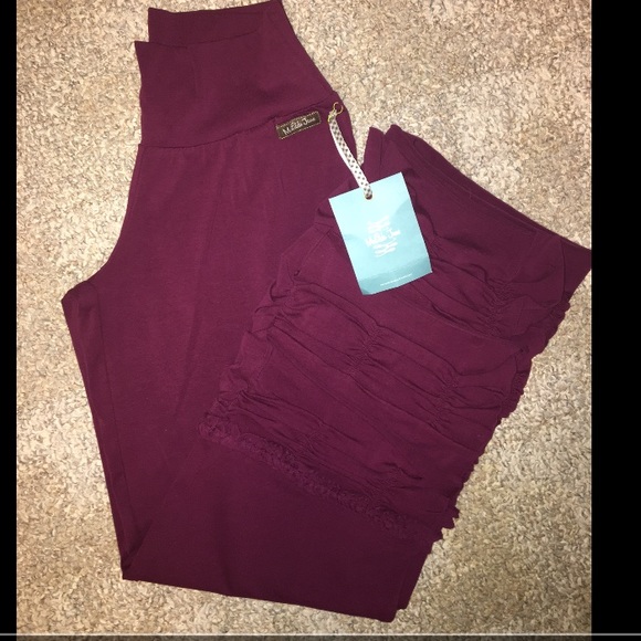 NWT Matilda Jane Medium Paintbrush Finns