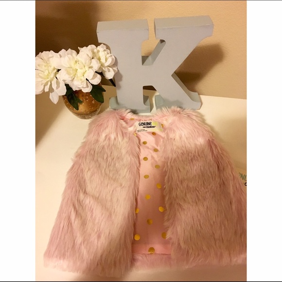OshKosh Jackets & Blazers - PINK FAUX FUR VEST 💕