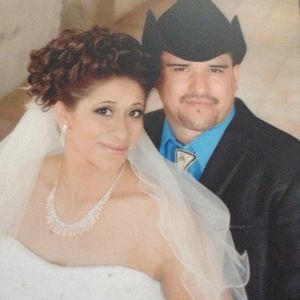 Meet your Posher, Alma