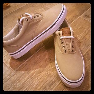 Sperry men's shoes