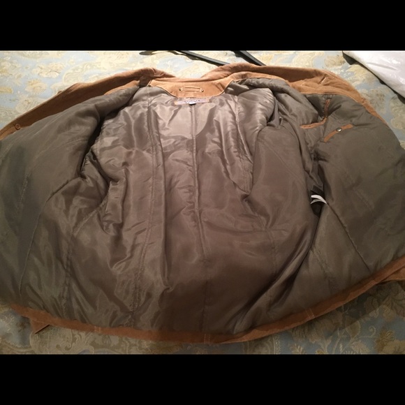 Wilson leather authenticated suede Camel color. - Picture 4 of 4