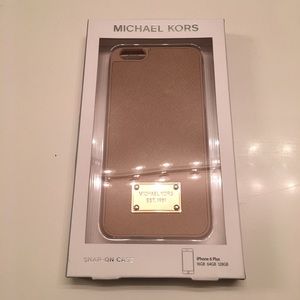 Michael Kors Authentic Leather iPhone 6 Plus Case
