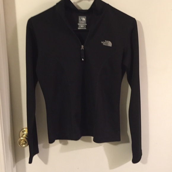 Black North Face long sleeve
