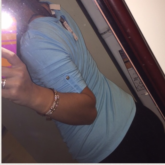 🆕 💙 White House | Black Market 1/2 Sleeved Top. - Picture 3 of 4