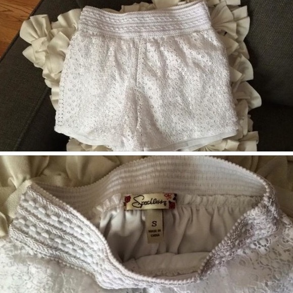 Girls Lacey Shorts - Picture 1 of 1