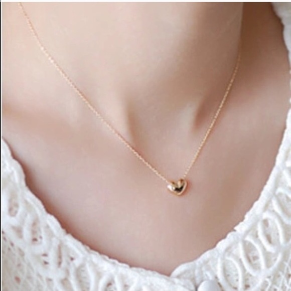 🆕 Small love heart necklace