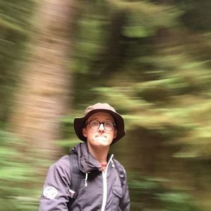 Meet your Posher, Desmond