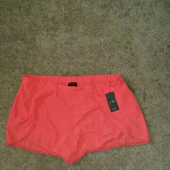 Jessica Simpson shorts