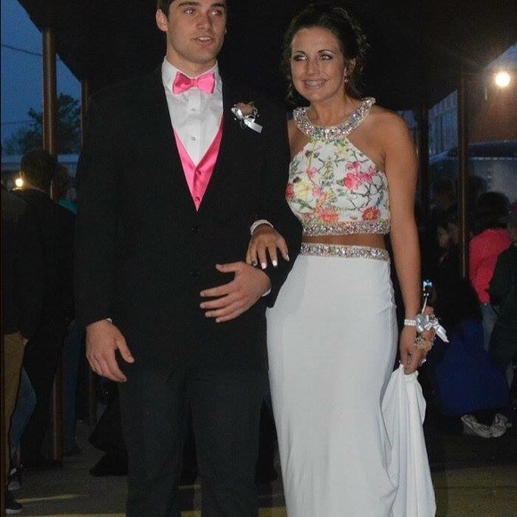 Beautiful 2 piece prom dress
