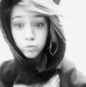 Meet your Posher, Audrey