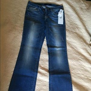 Brand new Jessica Simpson jeans. Size 28R.