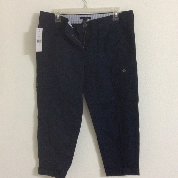 NWT Tommy Hilfiger dark blue capris