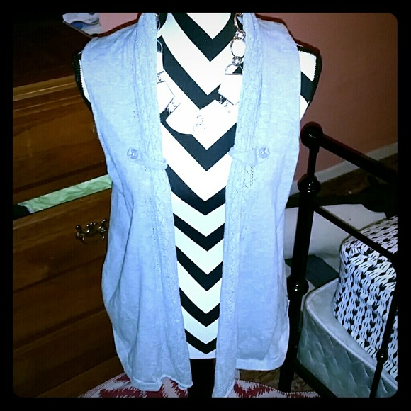 LOFT grey sweater vest size xl
