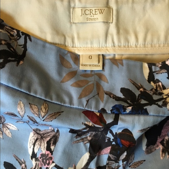 J. Crew botanical bird print shorts - Picture 3 of 4