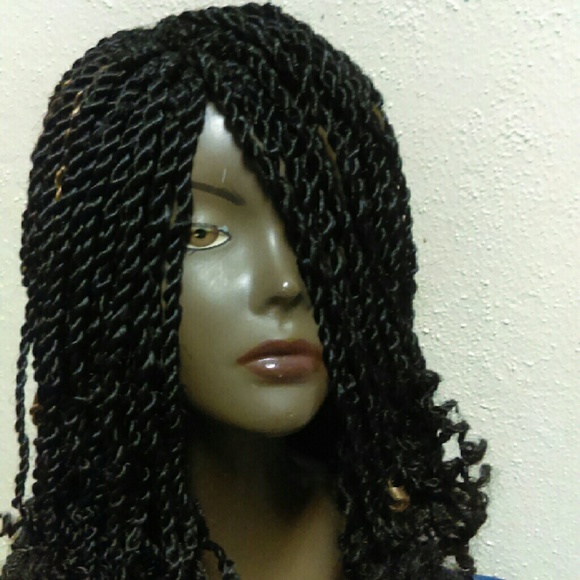 Twisted wig