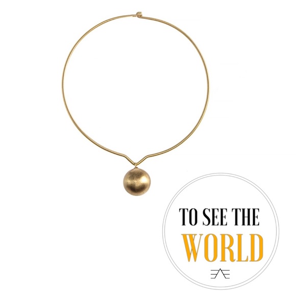 • Ball Pendant Collar Necklace • - Picture 1 of 1