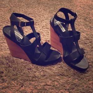 Steve Madden Strappy Wedges