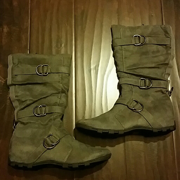 New Grey  Boots