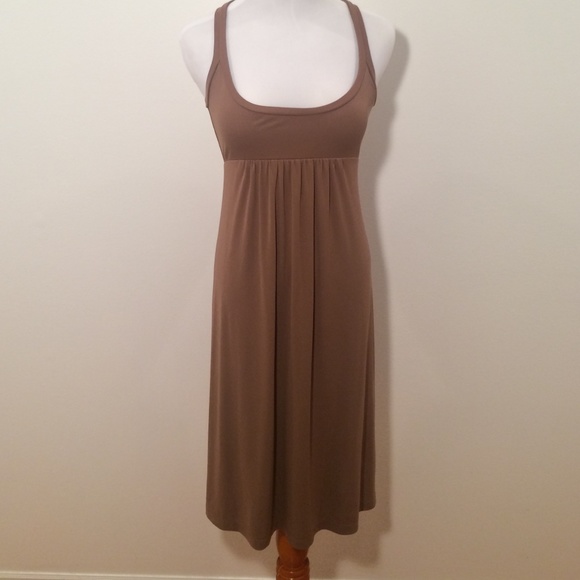 SALE ‼️ Nude/Beige backless Nicole Miller Dress