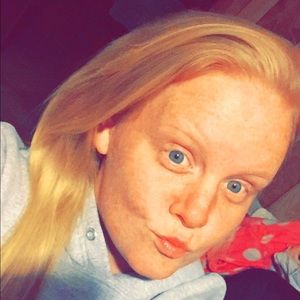 Meet your Posher, Kasey