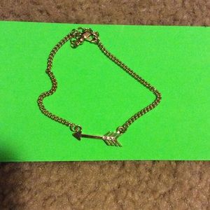 Arrow bracelet