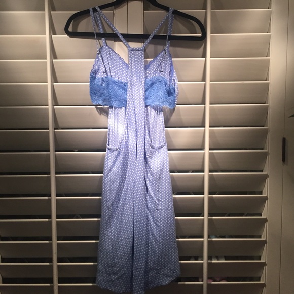 Brand New Never Been Worn Hollister Summer Dress - Picture 2 of 3