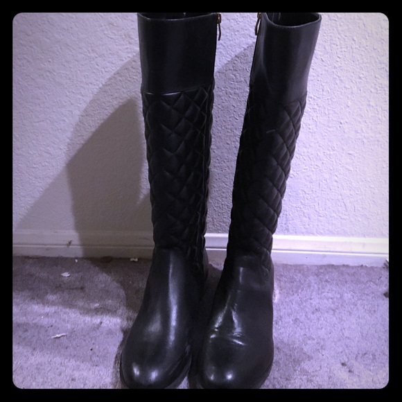 Vince Camuto black boots