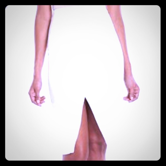 White pencil skirt