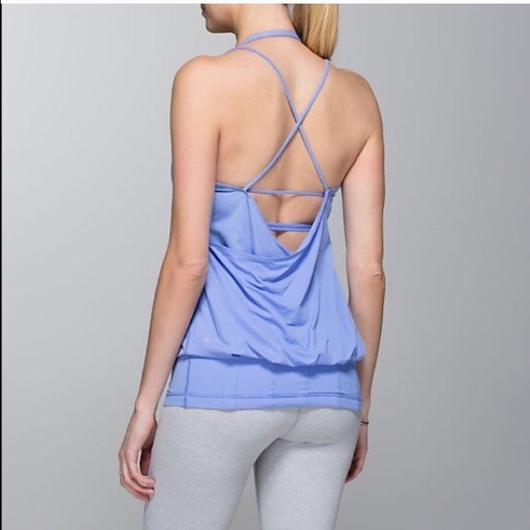 Lululemon flow & go tank