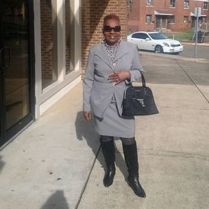 Meet your Posher, Jean