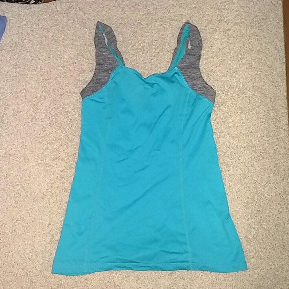 Sold Lululemon workout tank - Picture 2 of 4
