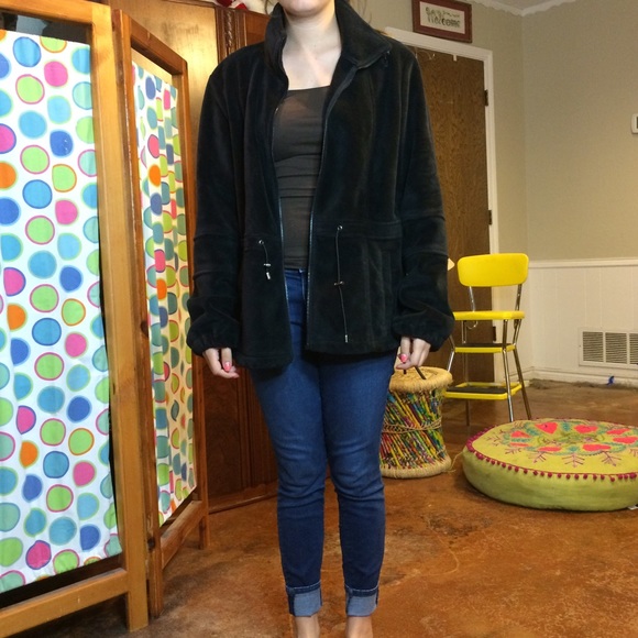 Kristen Blake faux fur coat🌸 - Picture 2 of 3