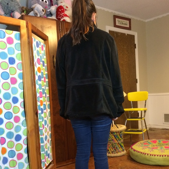 Kristen Blake faux fur coat🌸 - Picture 3 of 3