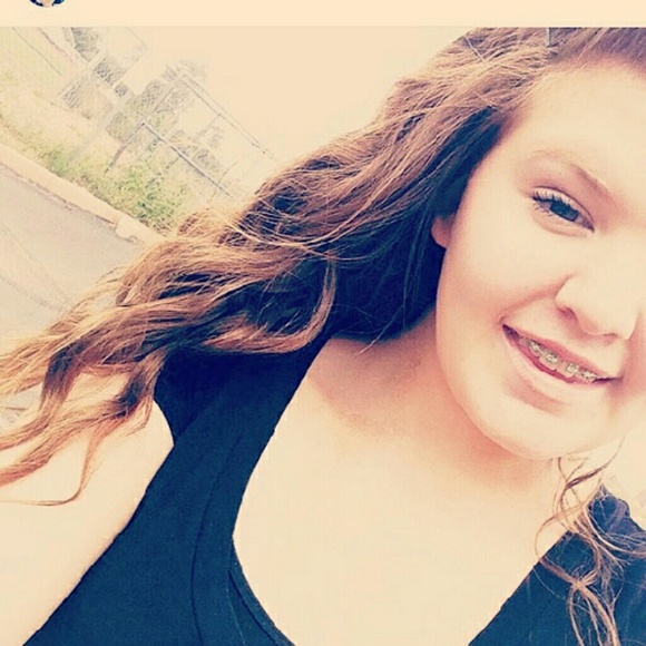 Meet your Posher, Lexy - Picture 1 of 1