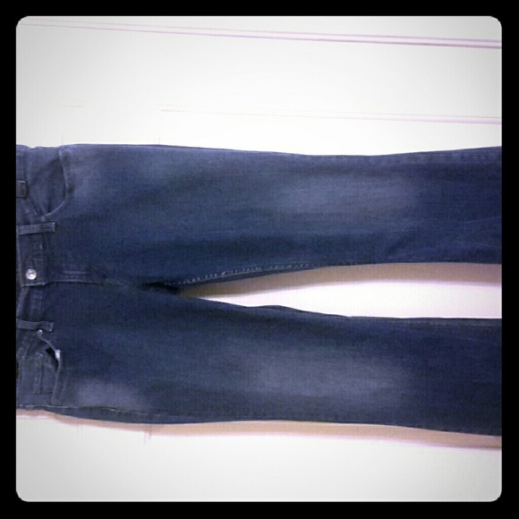 Levi's