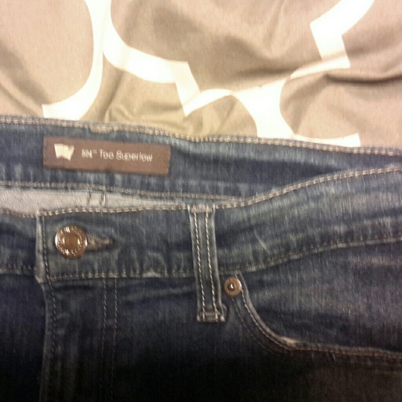 Levi's - Picture 4 of 4