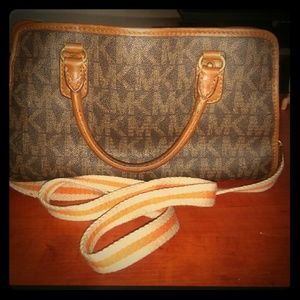 Michael kors handbag