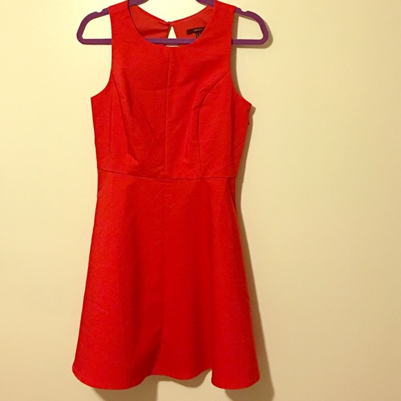 M forever 21 red cutout back dress